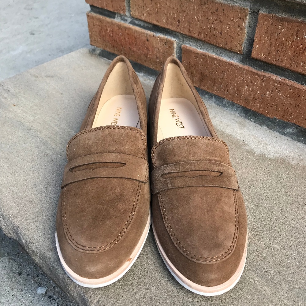 **NEW** Nine West Alfie Taupe/Brown Penny-Loafer
